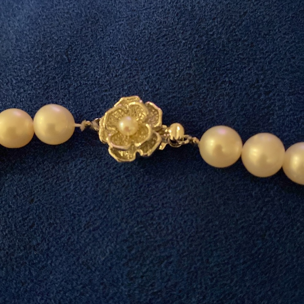 Beautiful authentic Pearl necklace. - Picture 2 of 3